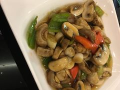 -蜀遇素兰中国菜