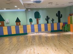 -乐翔轮滑(中庚漫游城店)