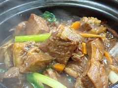 牛腩煲-兴记菜馆