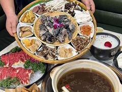 -土连锅·现熬养生汤锅(梁家巷店)