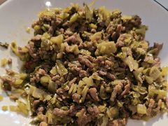 雪菜牛肉丝-食光慢宴·安吉土菜馆