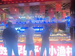 -鱼满舱·鲜活海鲜·正宗鲁菜