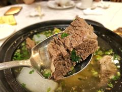 清汤牛腩-帝皇楼