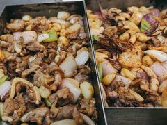 -老东镇啤酒屋海鲜加工·蒸汽海鲜·海鲜烧烤(台东店)