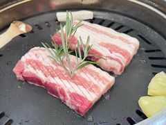 -韩香福烤肉庄园(荣成店)