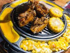 -青瓦炭韩潮烤肉(花园道店)