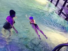 -上海滴水湖皇冠假日酒店