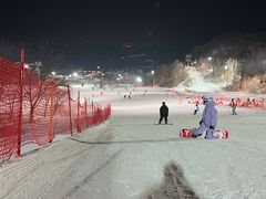 -中旅松花湖滑雪场