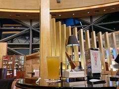 -上海滴水湖皇冠假日酒店