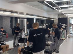 -厘里·salon
