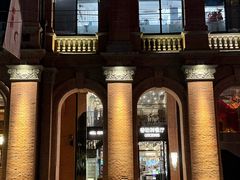-LESCEDARS Brasserie Bistro香柏树