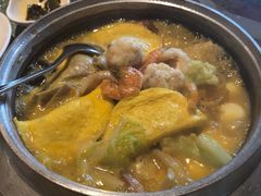砂锅全家福-铜锣湾·有麝自然香(重庆新天地店)