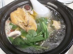 -七的湖·晚芳亭·阳澄湖农家菜·大闸蟹(莲花岛店)
