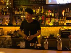 -城墙外BAR