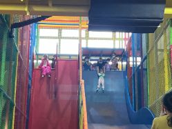 -宝燕乐园(闵行旗舰店)