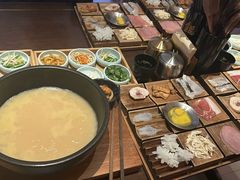 -银米·云南传统过桥米线(双廊黑金冠店)