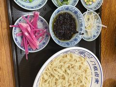 -门框胡同百年卤煮(新街口店)