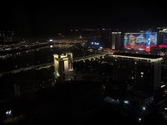 -张家界大成山水国际大酒店