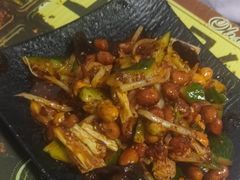 -牛牛牛酸菜煎肉店(望云寺路店)