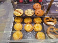 -巴黎贝甜(泗泾店)