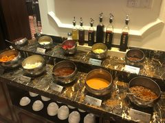 自助调料区-一哥澳门豆捞 · 十七年经典澳门火锅(四季天地店)