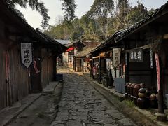 -寻龙山龙隐镇