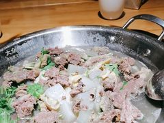 -大众跷脚牛肉馆·非遗传承单位(峨眉山店)