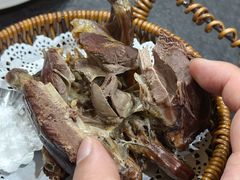 -高家烧鸽子烧烤店63年