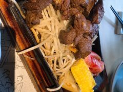 -穹六人间 people 6(岳阳路店)