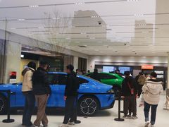 -翠微百货(龙德店)