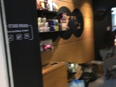 -星巴克(广州南站A18检票口楼上)