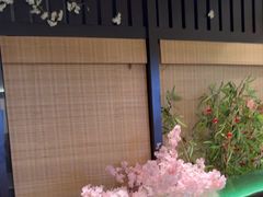 -極屋鮨牛 · 烧肉酒场(时代C馆店)