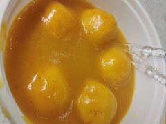 四海鱼蛋-芬芳甜品(同福路店)