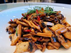 -亢龙太子酒轩(东湖店)