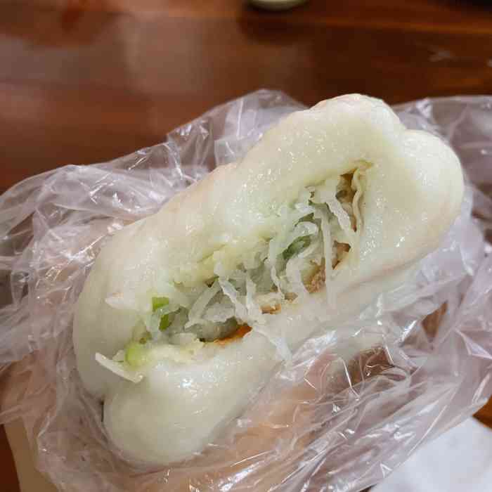 草塔老街年糕糳-"这家店在草塔老街上只卖早餐,一般买光就没.