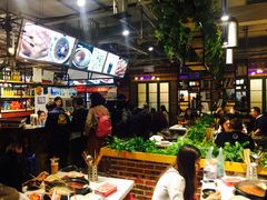 大堂-钢管厂歆瑞源油卤串串香(春熙路太古里店)