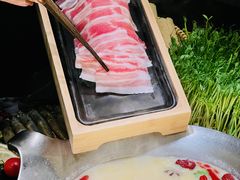 -湊湊火锅·茶憩(打浦桥日月光店)