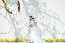 -易摄影婚纱摄影工作室