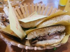 京容合老北京烧饼夹牛肉-京容合·老北京烧饼夹肉(珠江八区店)