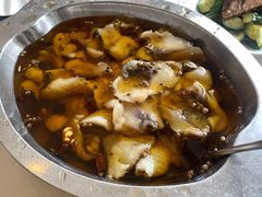 -鑫巴蜀小镇 · 水煮鱼专研店(玉桥店)
