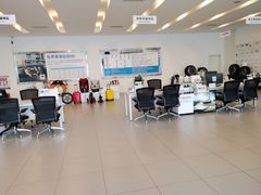 -南充通源宝马4S店(高坪店)