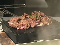 -左庭右院鲜牛肉火锅黑金店(陆家嘴中心店)