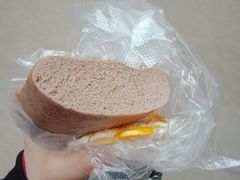 -华中科技大学东三学生食堂
