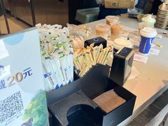 -luckincoffee瑞幸咖啡(新华大厦店)