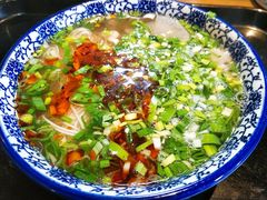 -陇上全荟兰州传统牛肉面(延吉路店)