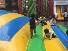 -蒙特利亲子乐园