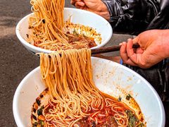 -李与白包子铺(桐梓林店)