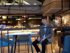 -The ROOF (通盈中心店)