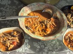 -天天向上素食餐厅(五台山店)