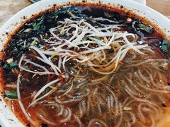 -胡成记口蘑龙眼包子(盐道街店)
